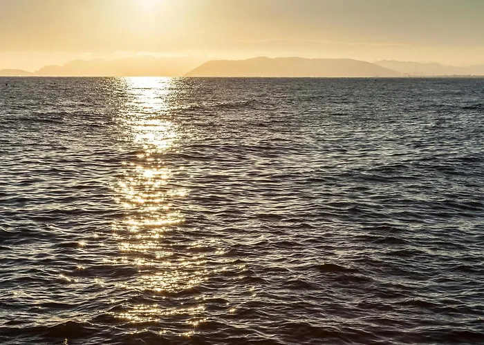 Апартаменты Loft Parallela Lungomare Posto Auto